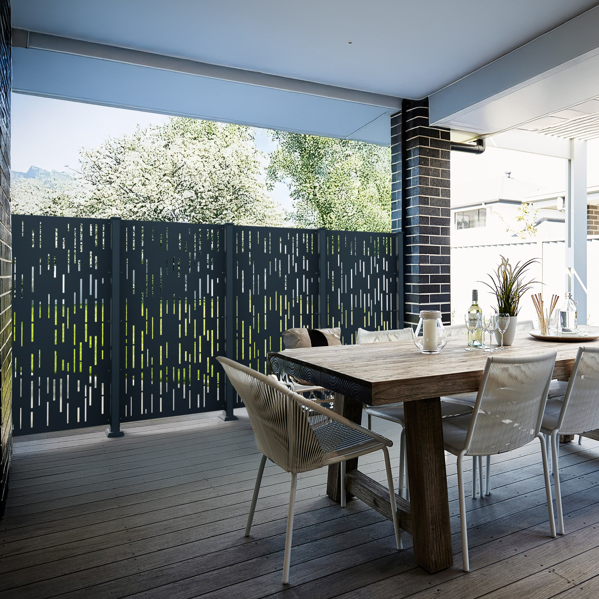 What are the benefits of using a fence privacy screen?