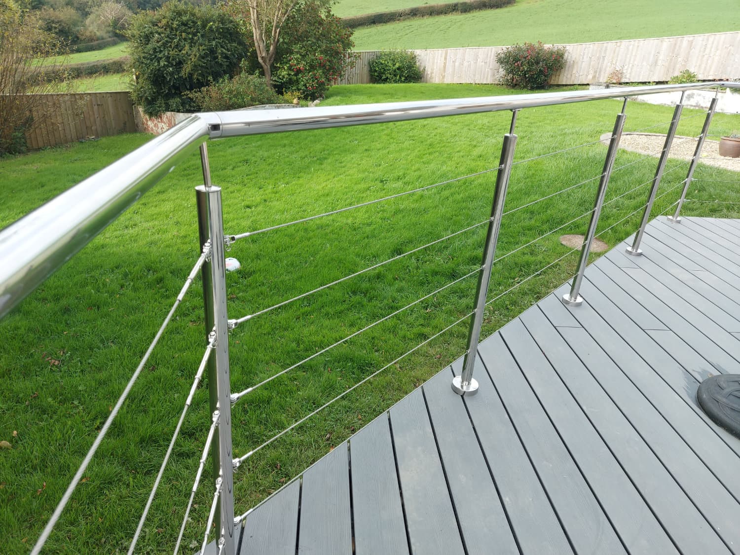 What is the Best Cable Railing for a Deck?