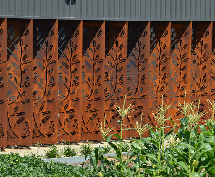 What is the Life Expectancy of Corten Steel Privacy Screens?