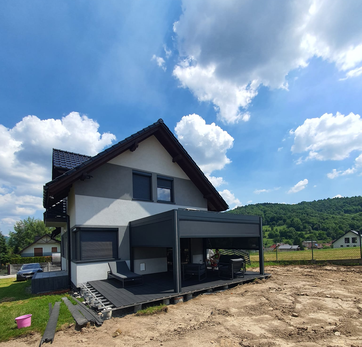 Global Project Updates:Vionta Metal Aluminum Pergolas Reach Homes Across Europe and Beyond