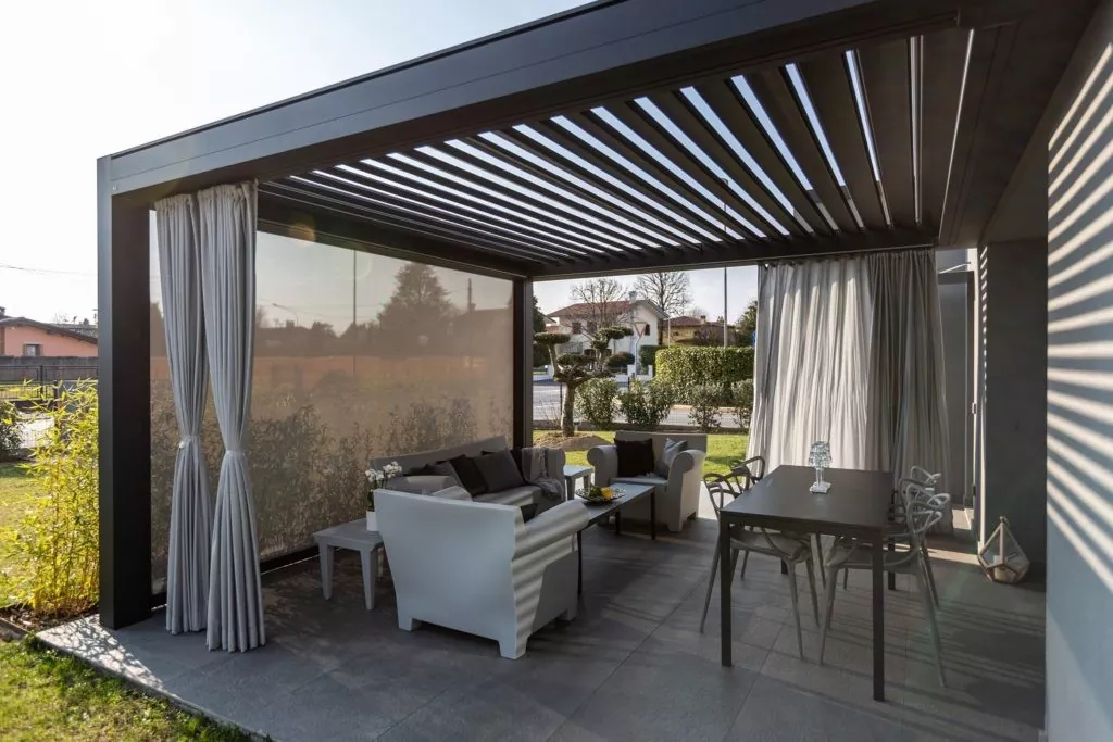 Bioclimatic Pergola